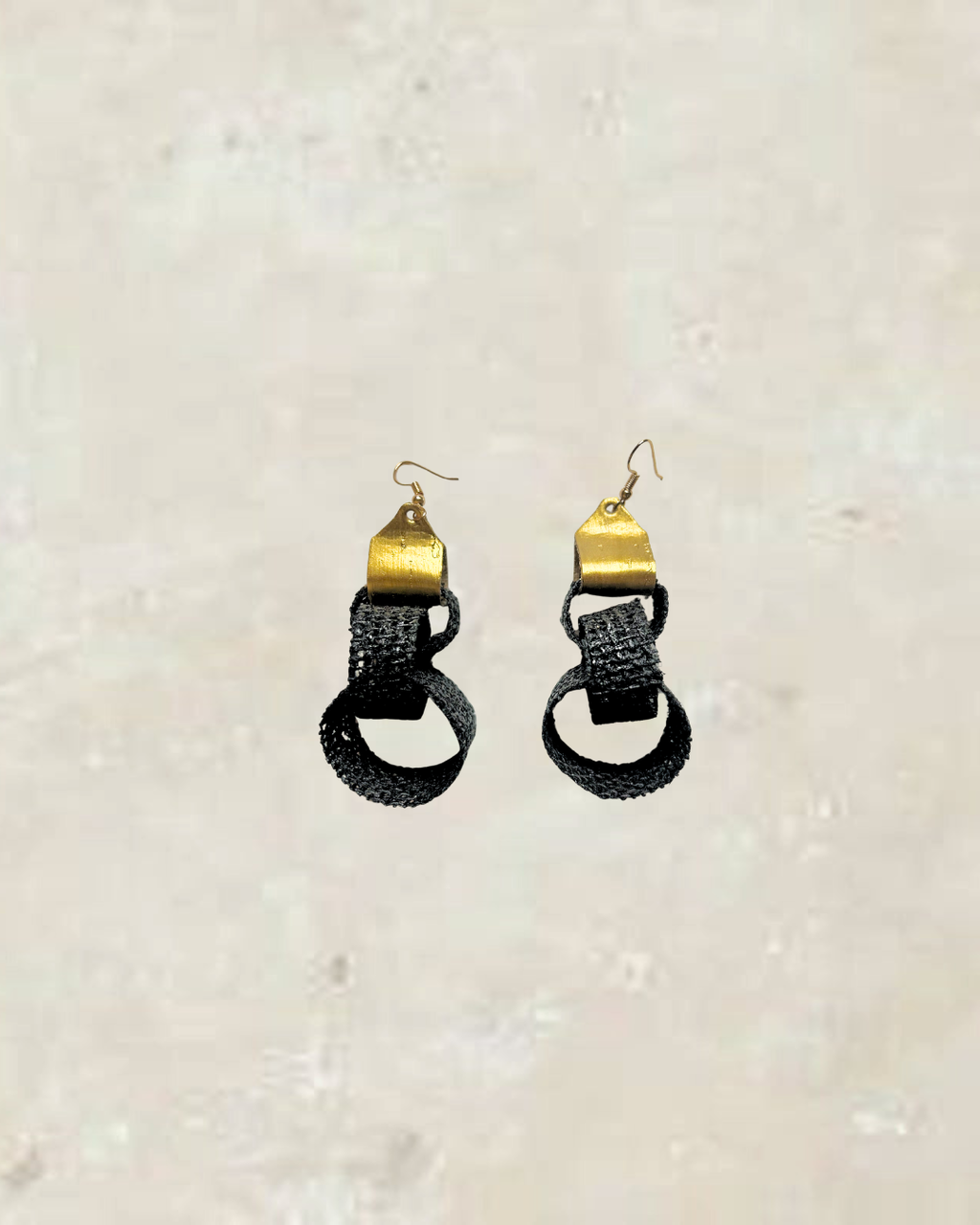 Midnight chain earrings