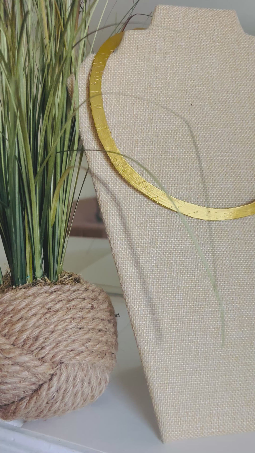 Golden coil necklace