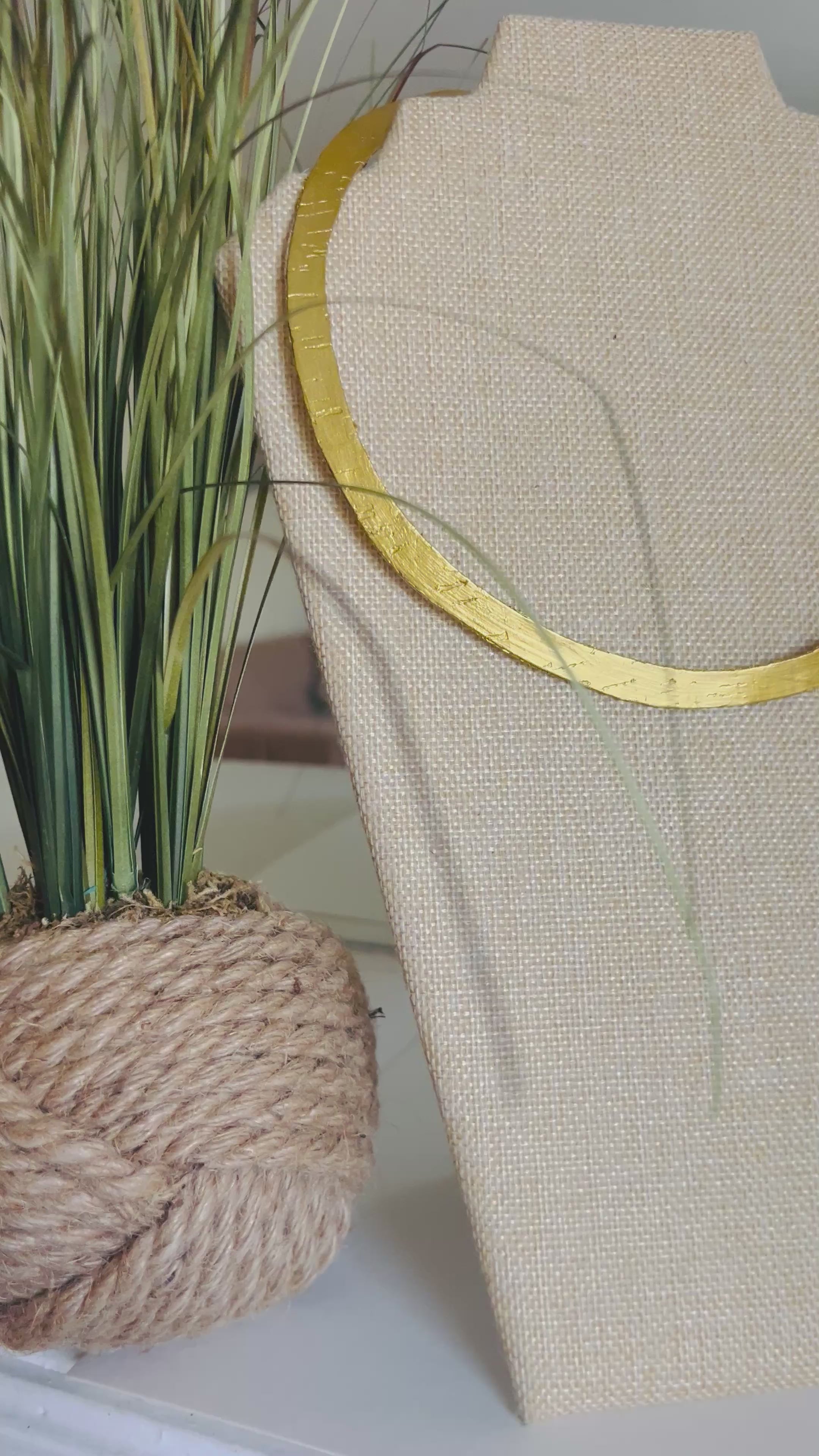 Golden coil necklace