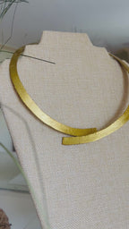 Golden coil necklace
