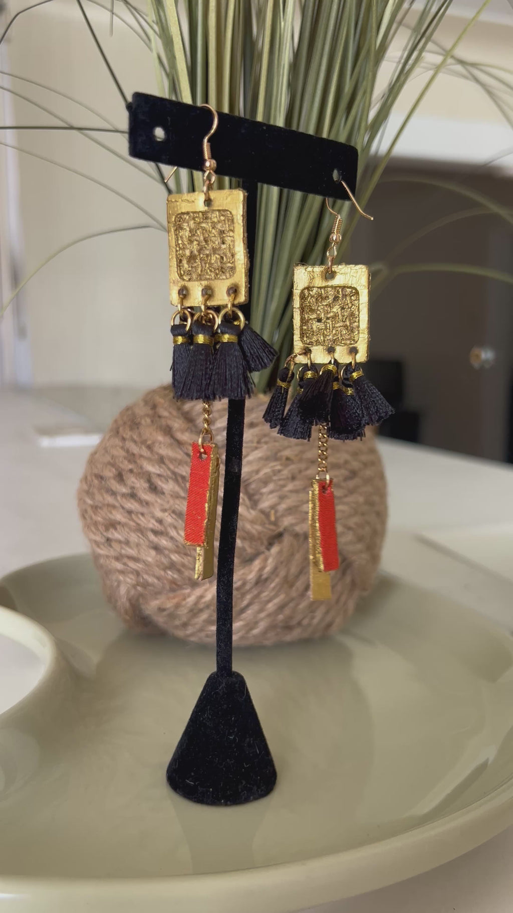 Hula earrings